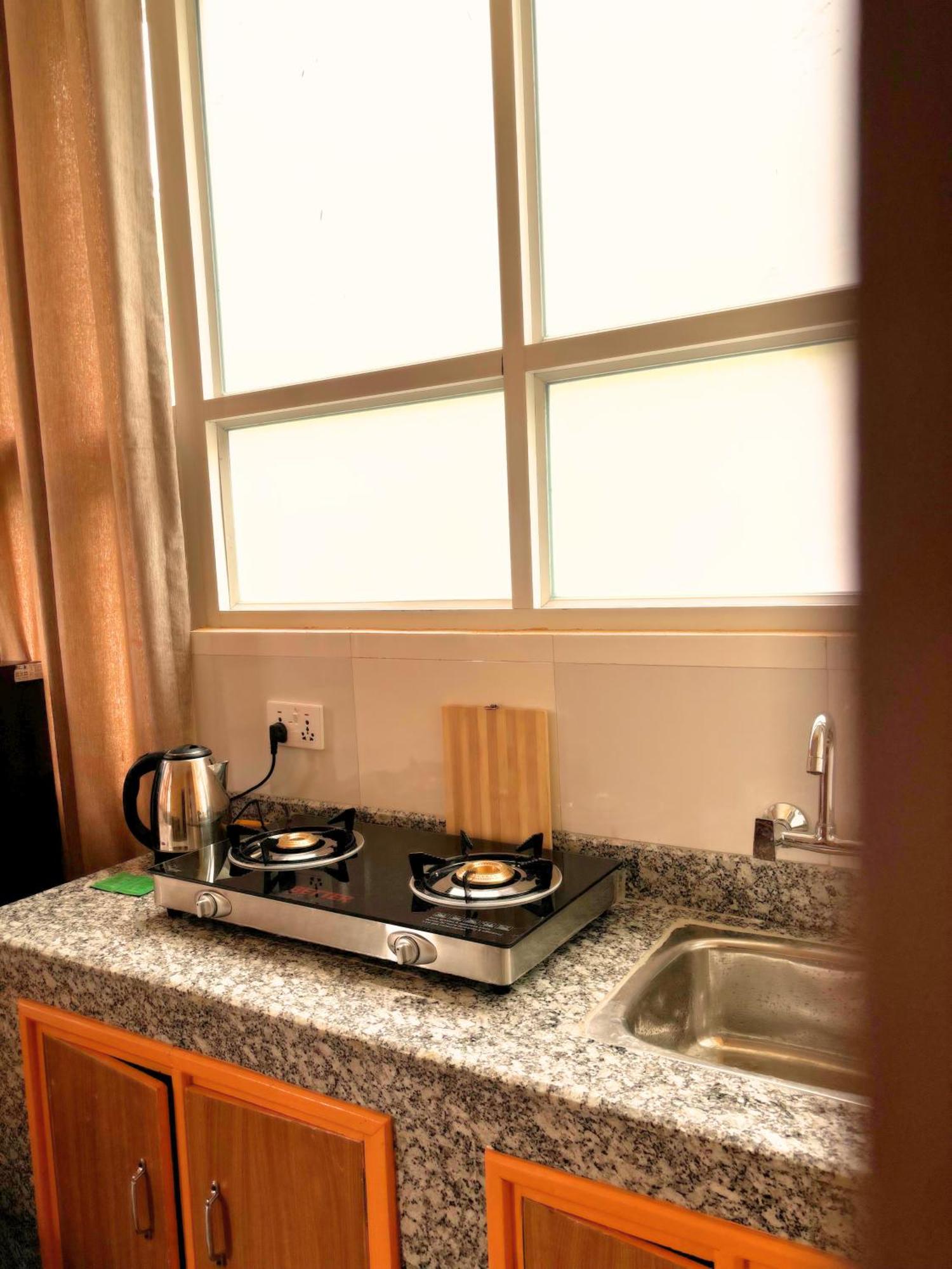 פוקהרה Nishan Apartments -Lakeside מראה חיצוני תמונה